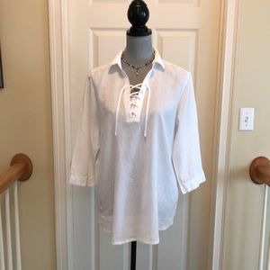 Chicos white blouse linen rayon blend size 1 lace up neckline. Great condition